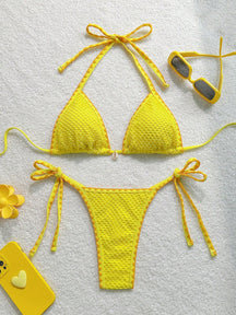 Biquíni liso GLOZIFY com amarração no pescoço e calcinha ajustável, ideal para praia e verão