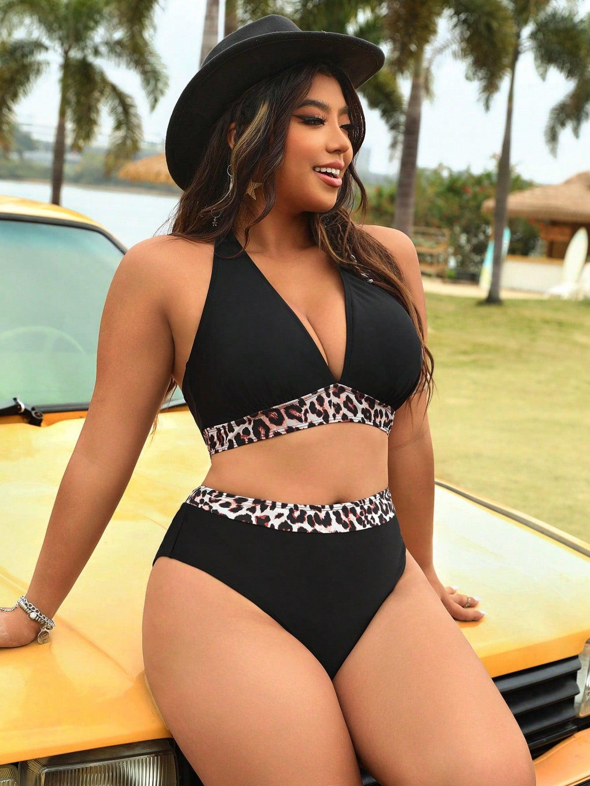 Glozify Swim Vcay: Conjunto de Maiô Plus Size com Estampa de Leopardo e Inserções - Glozify